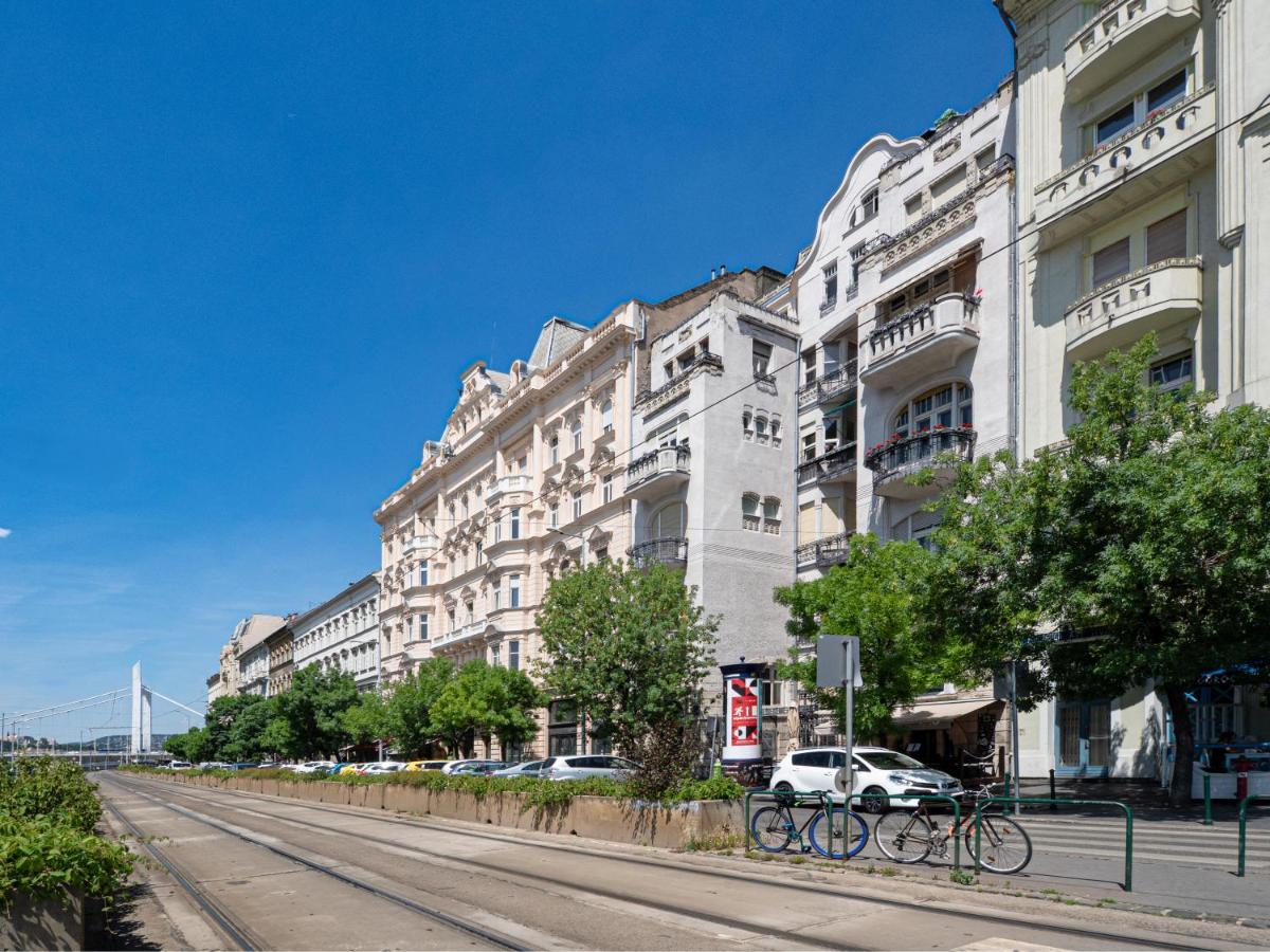Central River Apartment Danube Budapest Exterior foto